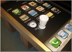 iPhone coffee table - чаепитие в стиле Mac 